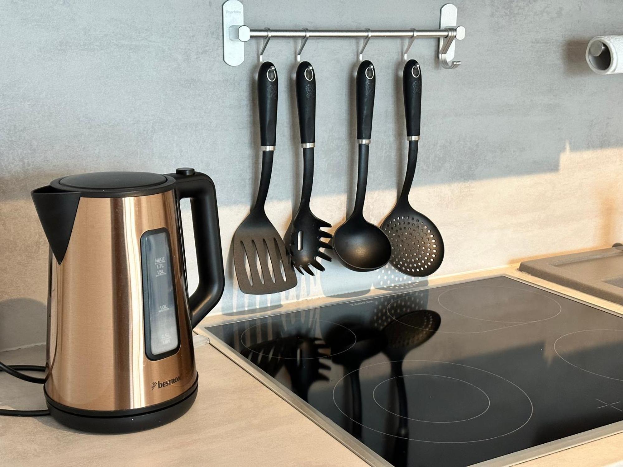 Modernes Apartment I Parkplatz I Terrasse ブルームベルク エクステリア 写真